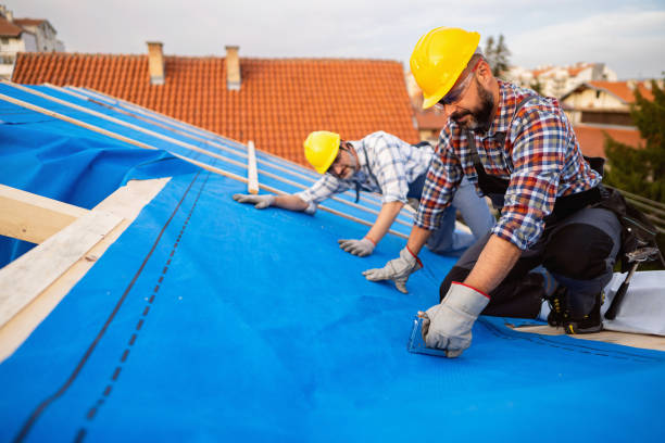 Best Flat Roof Repair Services  in Middlefield, OH